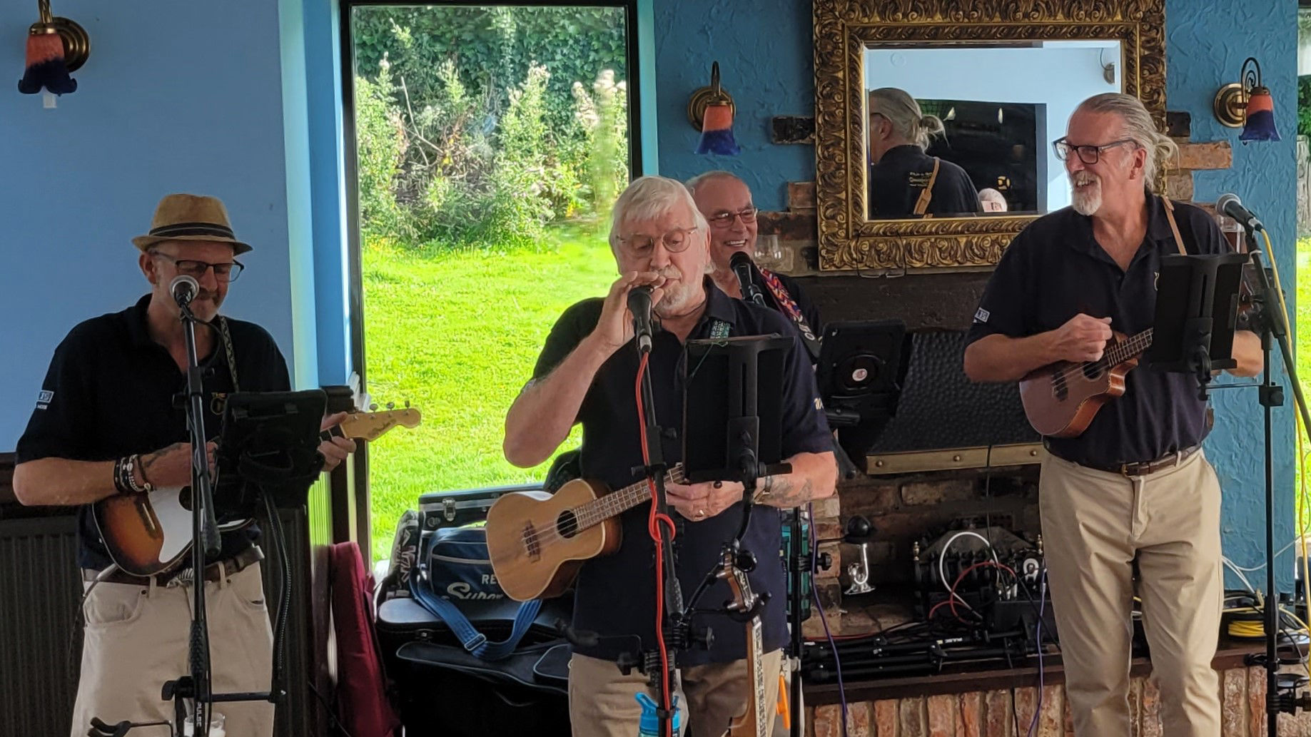 Mobirise Website Builder